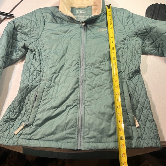 L.L. Bean Fleece Lined Primaloft Jacket Womens Size Medium Green Quilted EUC - Picture 6 of 10